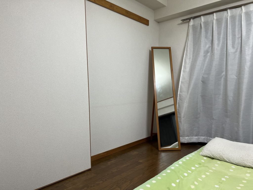 外した襖の置く場所がない