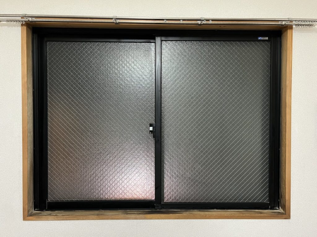 すりガラスの窓、その2