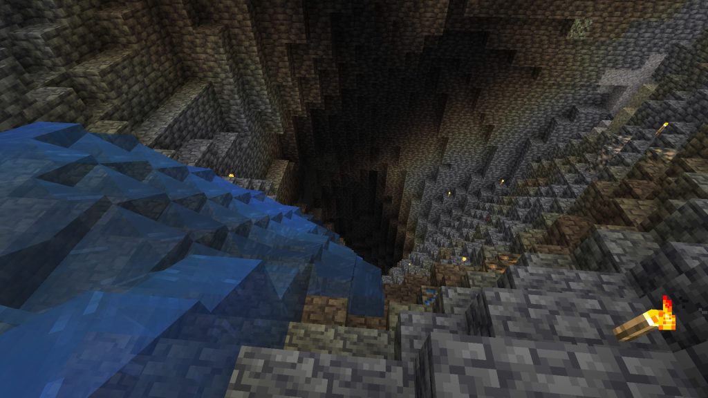 洞窟の奥の穴の中にヤツがいる、その1