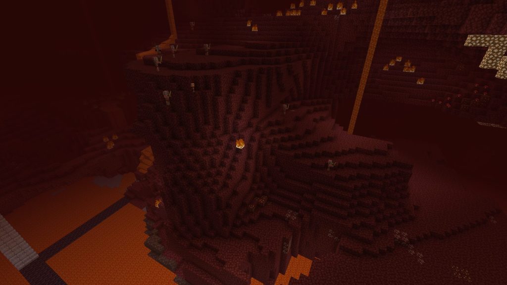 近くの山でスポーンしてる